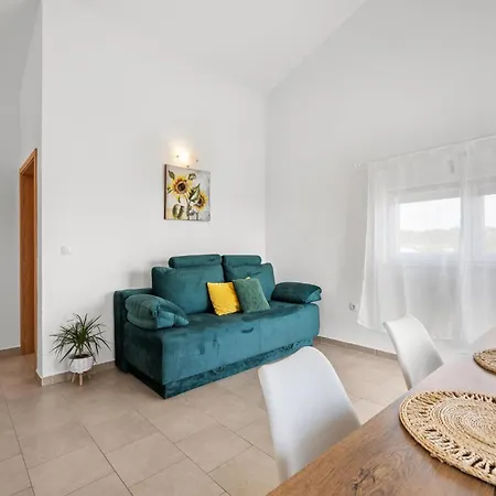 1 Bedroom Cozy In 公寓