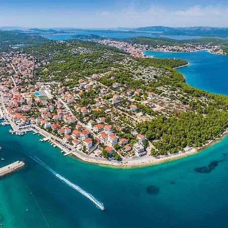 公寓 1 Bedroom Cozy In