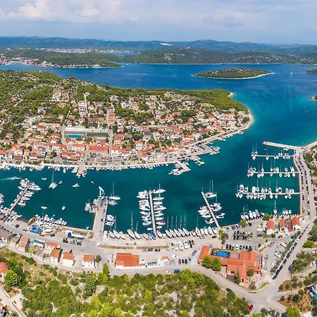 公寓 1 Bedroom Cozy In *