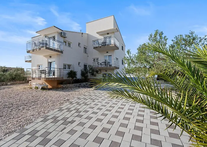 公寓 1 Bedroom Cozy In *